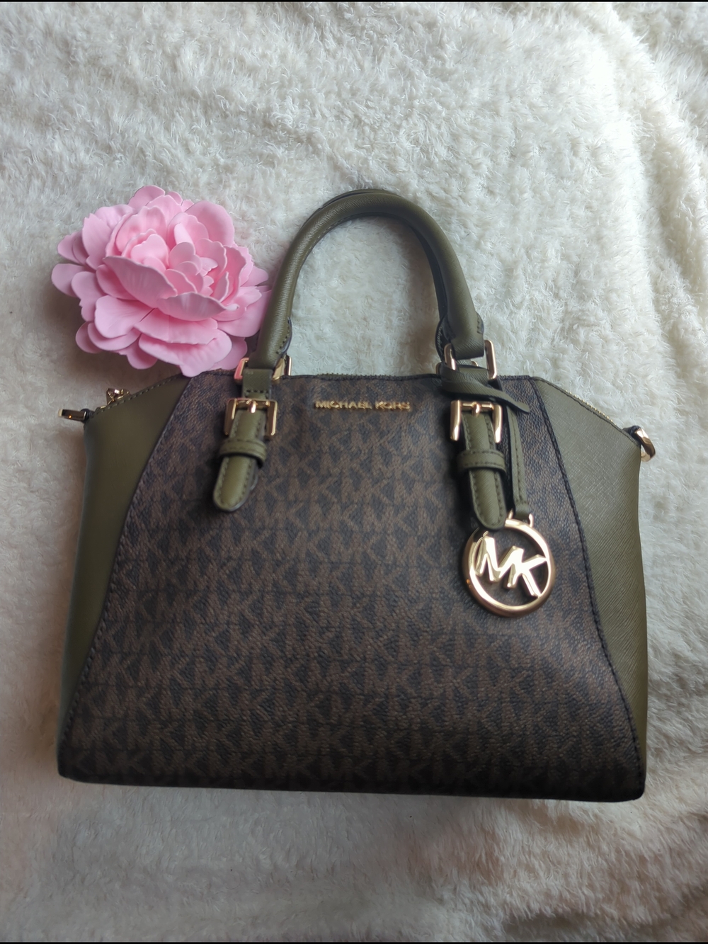 MICHAEL KORS Leather Olive MK Signature Dome Satchel MK Hangtag W Strap New - Picture 2 of 5